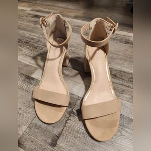 Nude Block Heeled High Heels